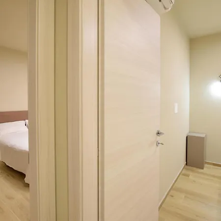 2 Bedroom Gorgeous In *