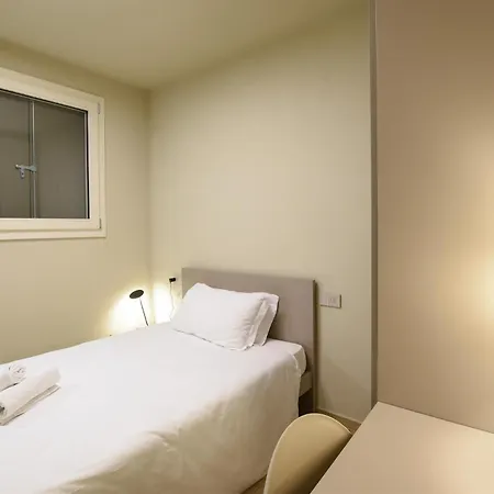 2 Bedroom Gorgeous In Premaor